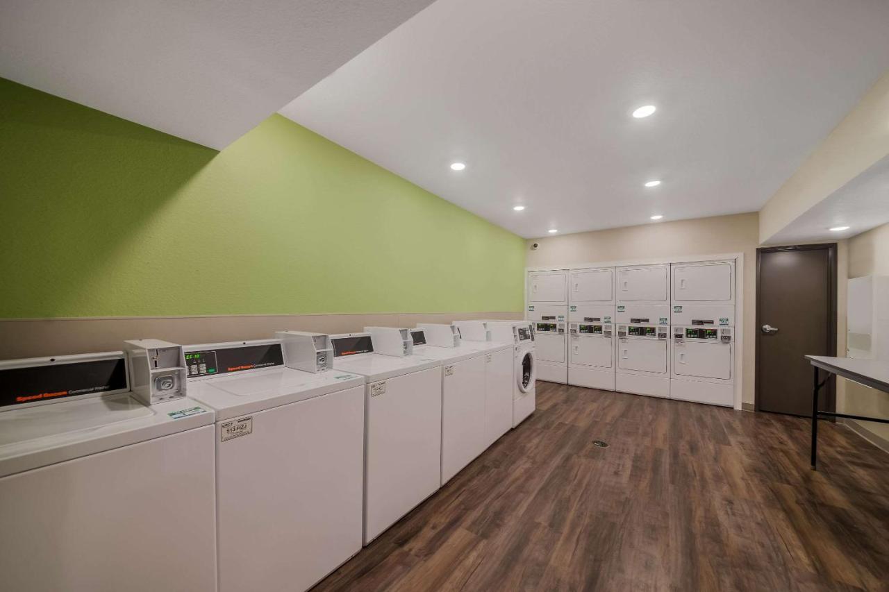 Woodspring Suites Wesley Chapel-Tampa Bagian luar foto